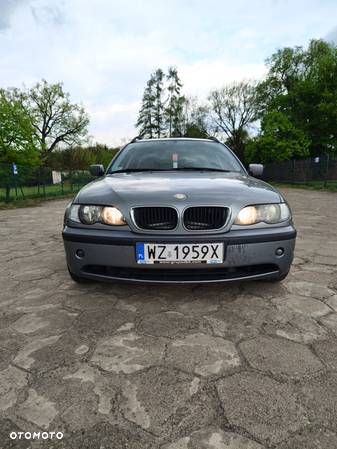 BMW Seria 3 318d - 5