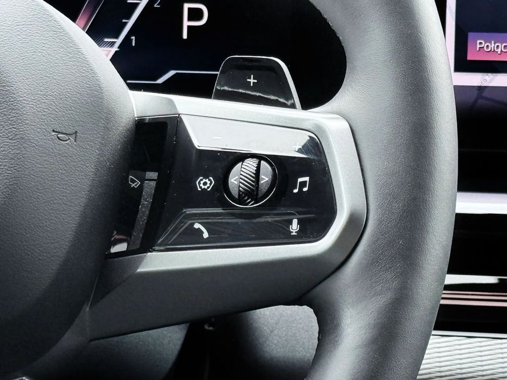 BMW Seria-5 520D Xdrive 2024 — zdjęcie 2