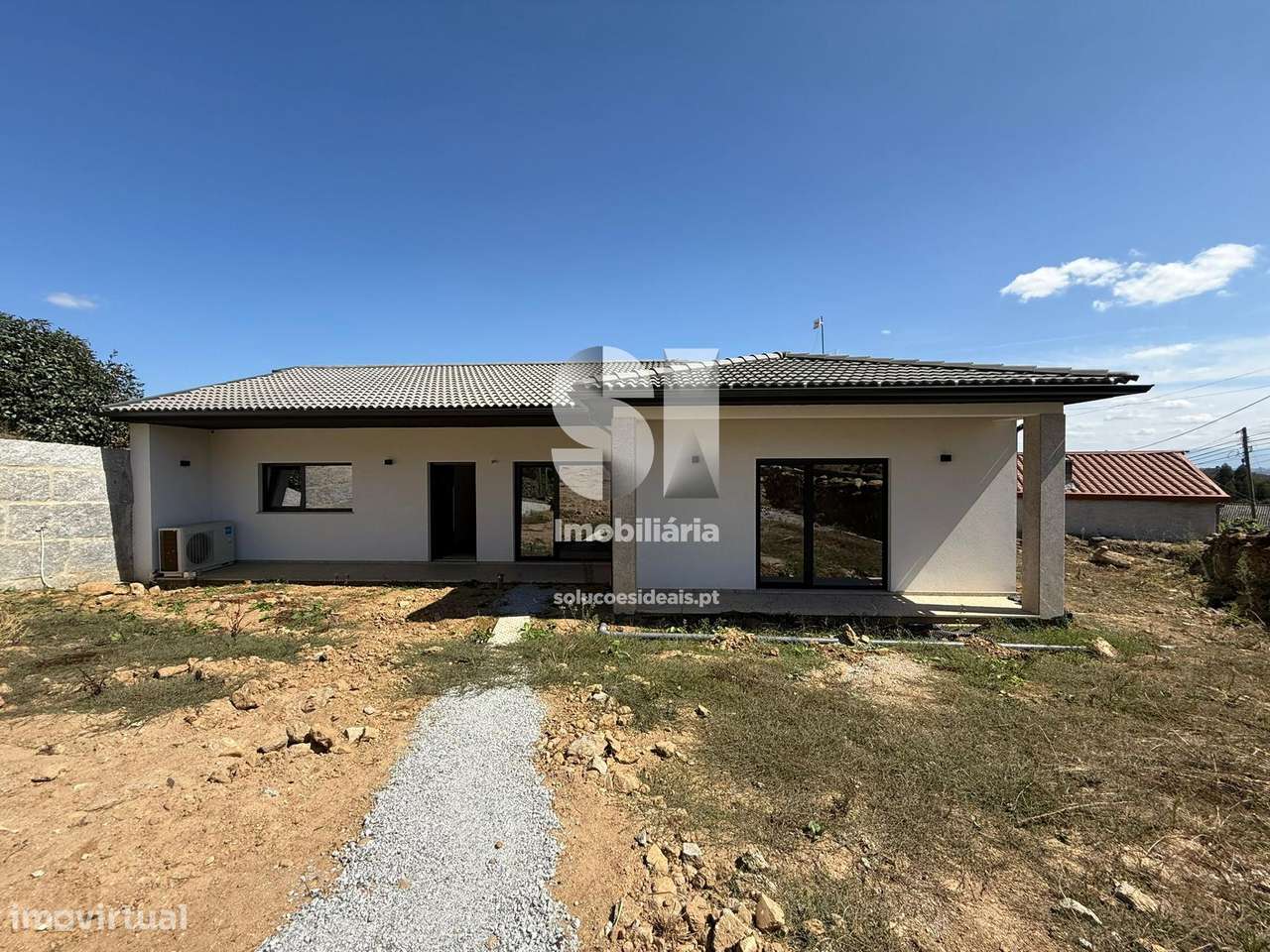 Moradia Isolada T3+1 - Grande imagem: 1/30