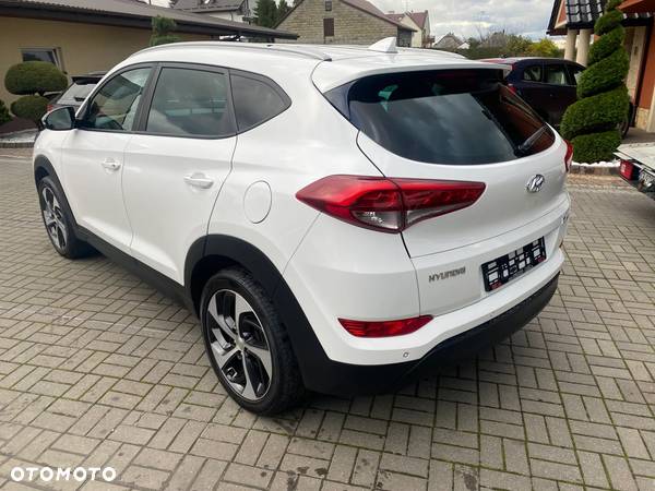 Hyundai Tucson blue 1.7 CRDi 2WD Style - 6