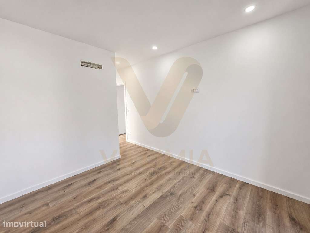 Moradia T4 Nova | Arcos de Valdevez-21