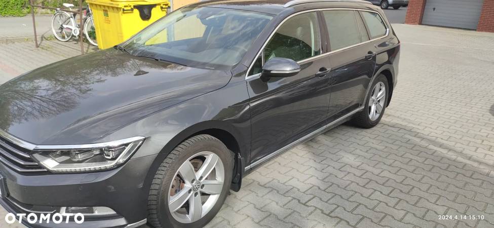 Volkswagen Passat 1.8 TSI BMT Highline DSG - 1