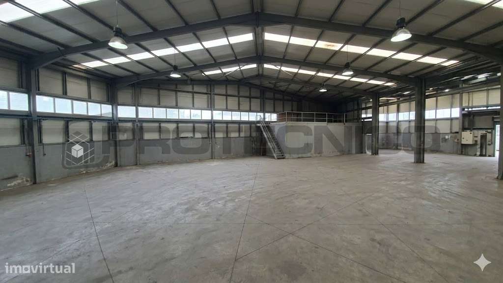 Armazém Inustrial – ZI Oiã-5