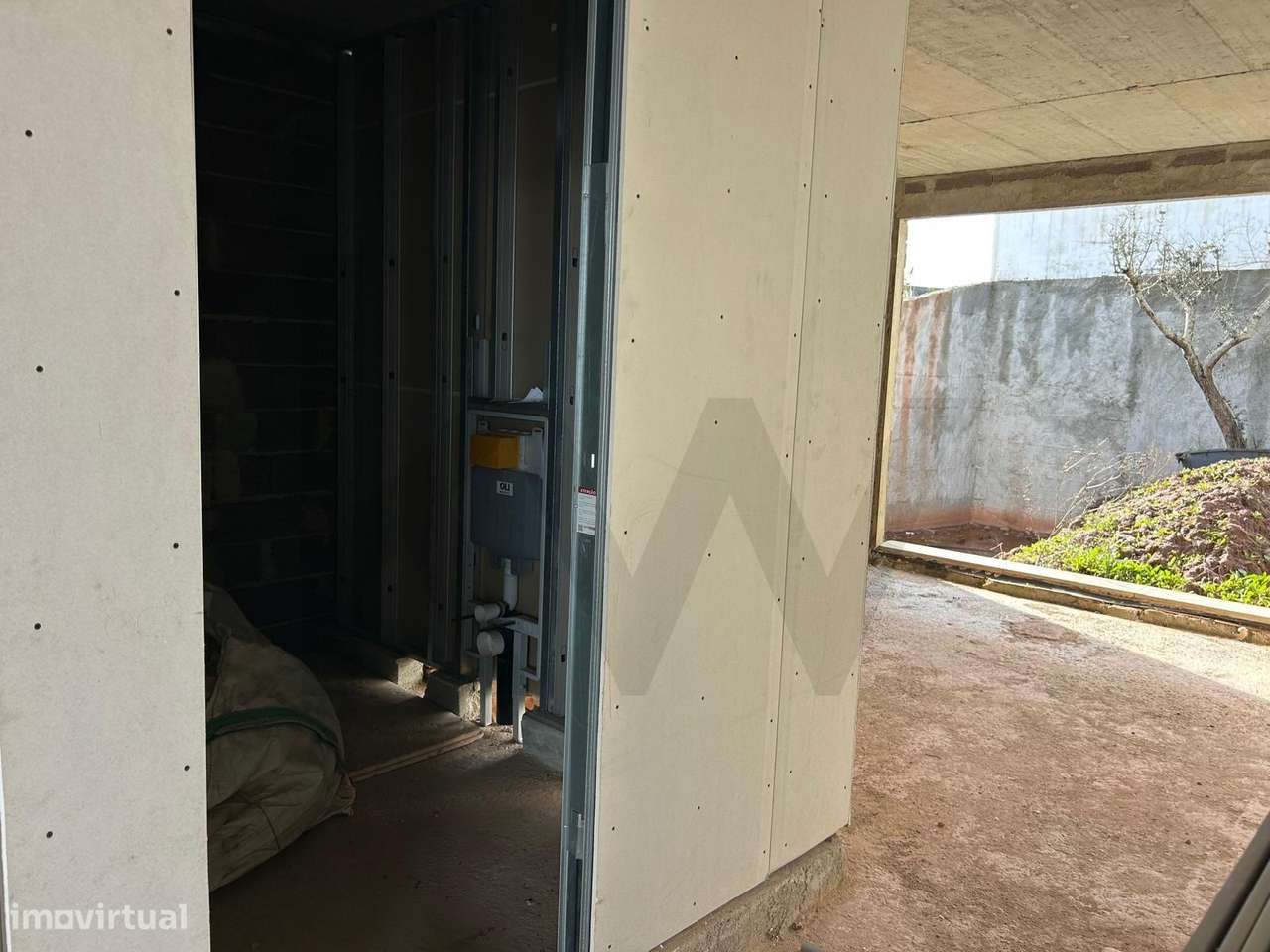 VENDE-SE - Moradia T3+1 - Grande imagem: 4/25