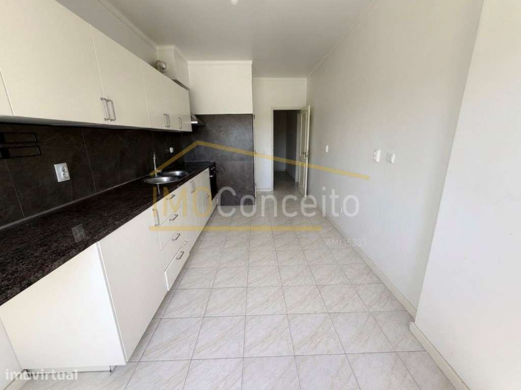 Apartamento T3 Semi Remodelado | Nossa Senhora de Fátima - Entronca...-5