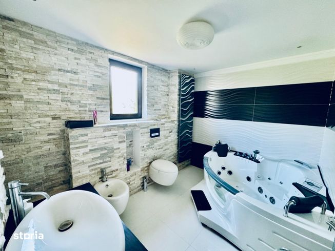 CASA DOMNESTI/ UTILITATI/ 5 CAMERE/CENTRAL/OFERTA LUNA IUNIE-1