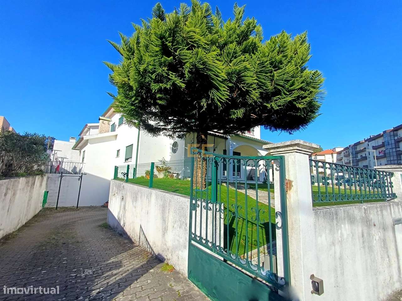 Moradia T5 unifamiliar - Tavarede-42