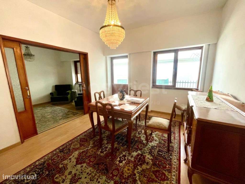 Apartamento T3+1, localizado no centro da cidade da Guarda - Grande imagem: 4/30