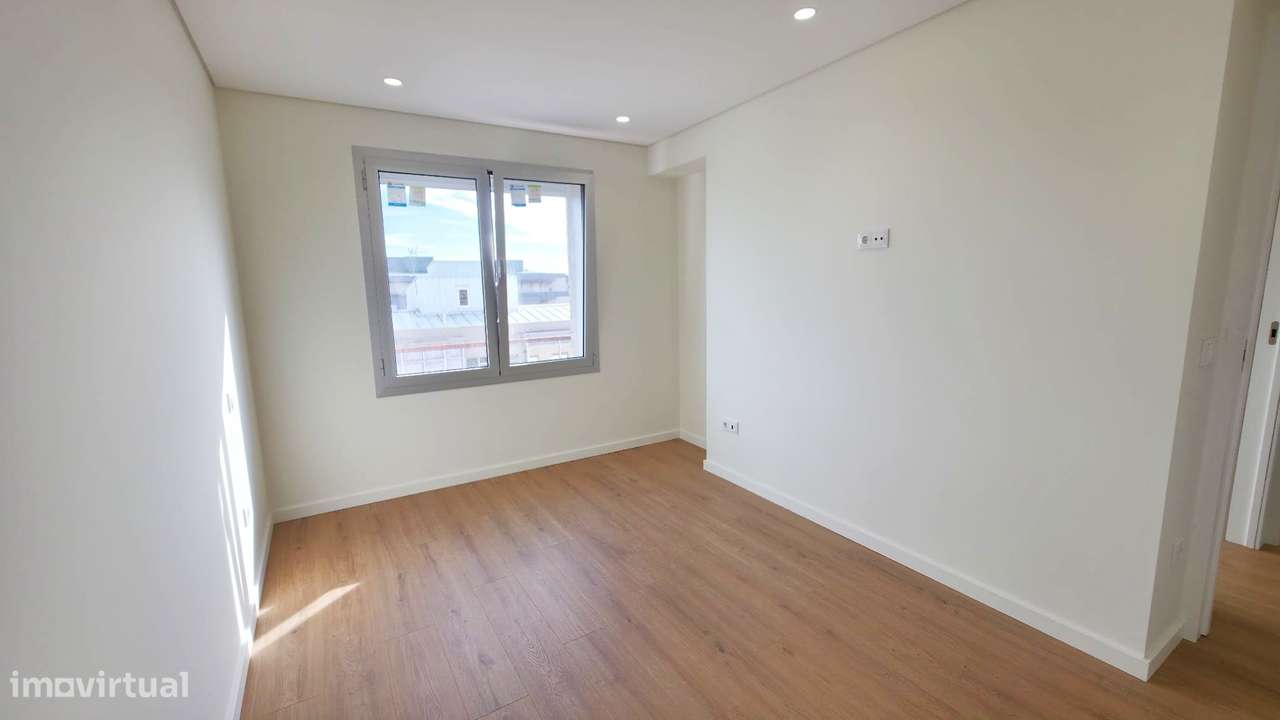 Apartamento T2+1 Centro de Felgueiras-17