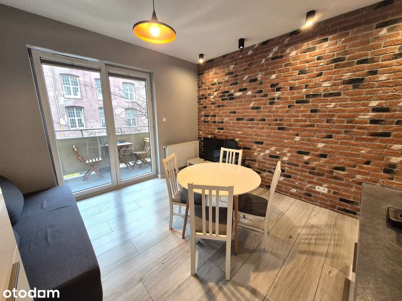 2 pokoje, do wprowadzenia.-5