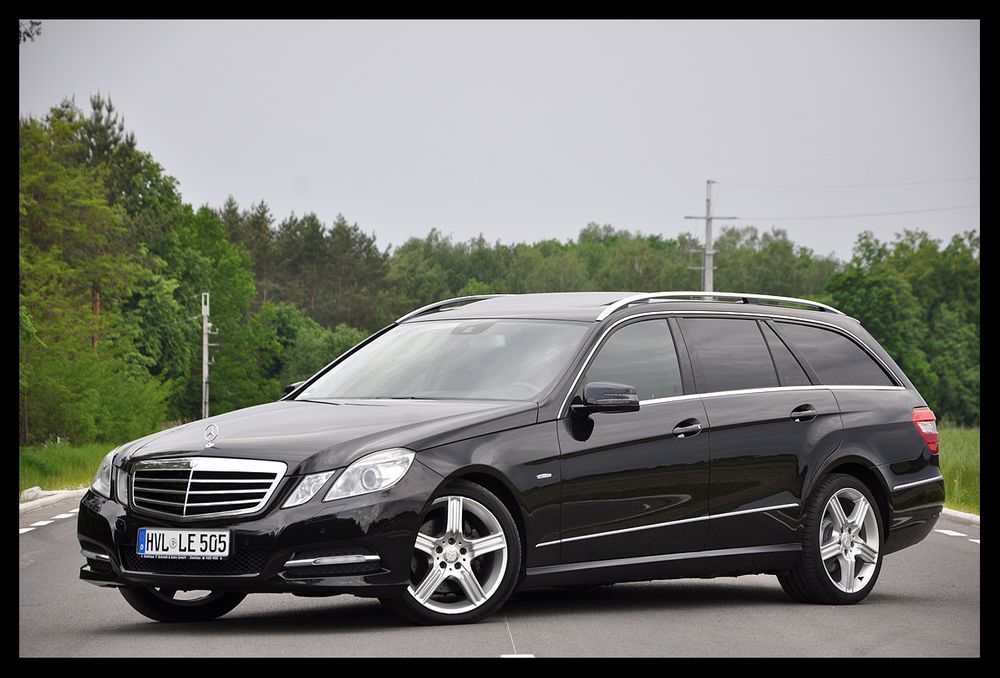 Mercedes-Benz E W212/W207 300 CDI DPF BlueEFFICIENCY 7G-TRONIC Avantgarde 2012