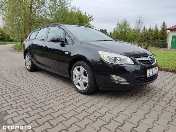 Opel Astra IV 1.4 T Enjoy - 9