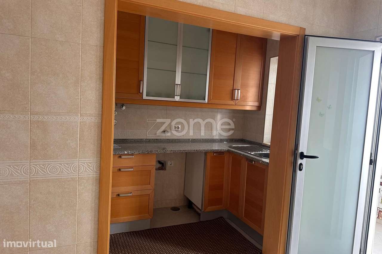 T2 para Arrendamento no Laranjeiro, Almada - Grande imagem: 3/15