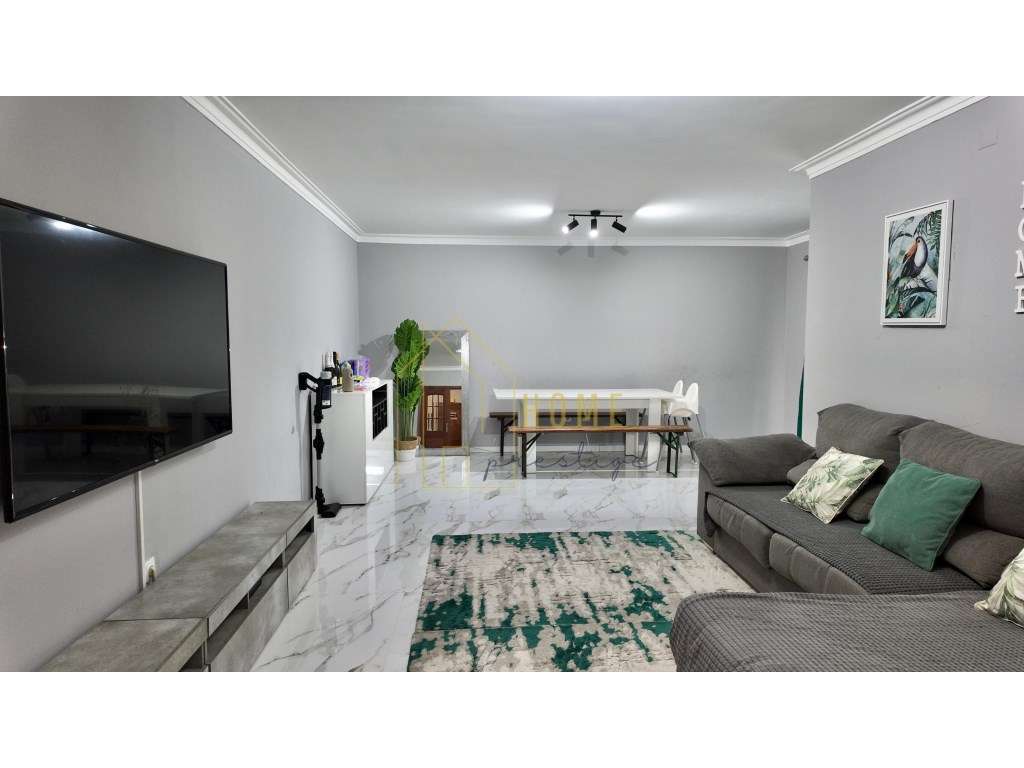 Apartamento T3 Urbanização LOIOS-1
