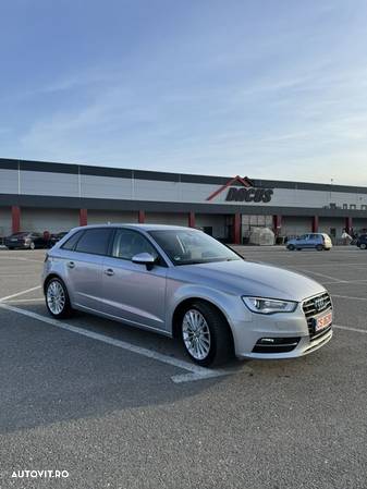 Audi A3 1.4 TFSI COD Stronic Ambition - 4