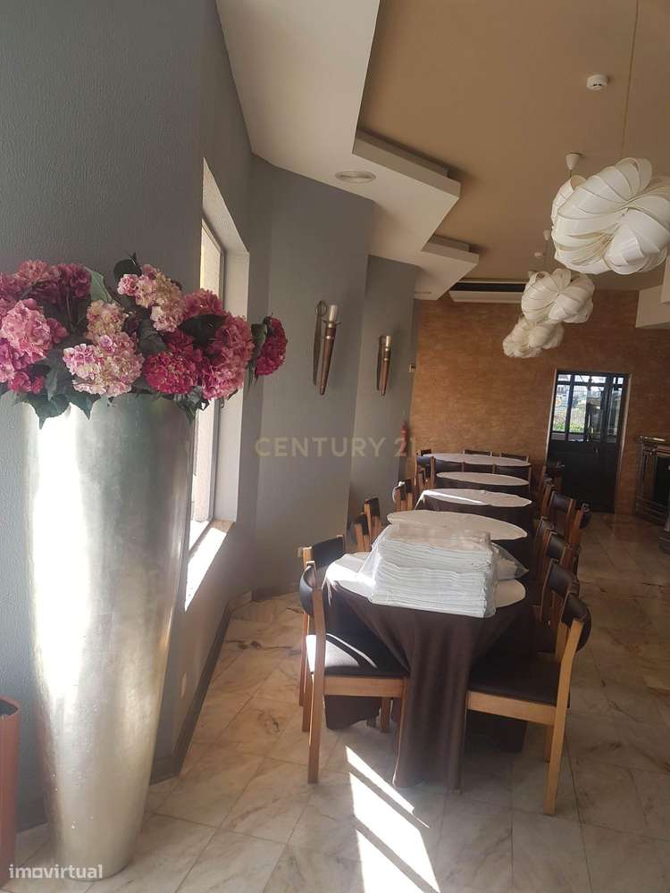 Restaurante com terreno em Elvas-20