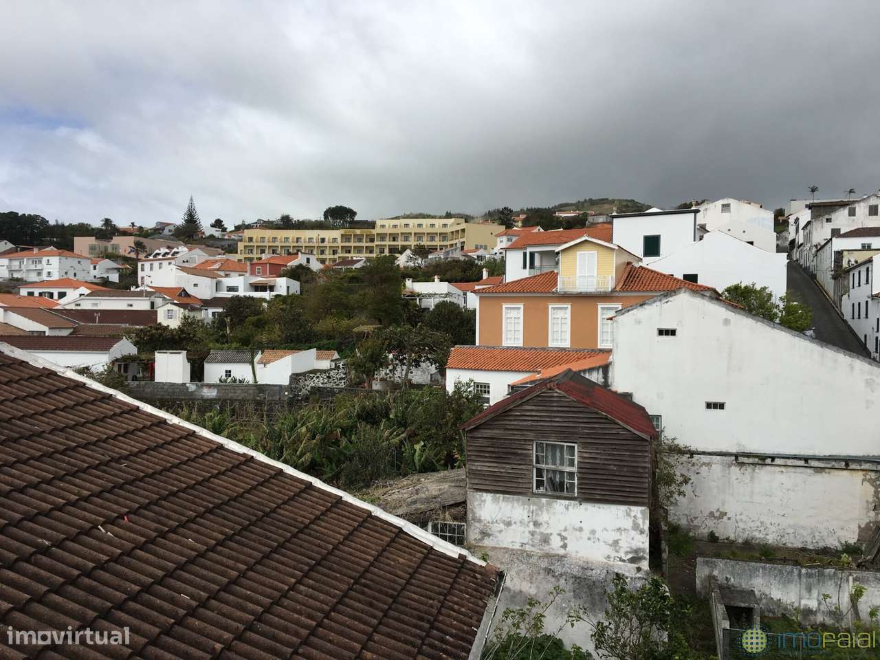 T7 + 2 Espaços Comerciais|Matriz-50