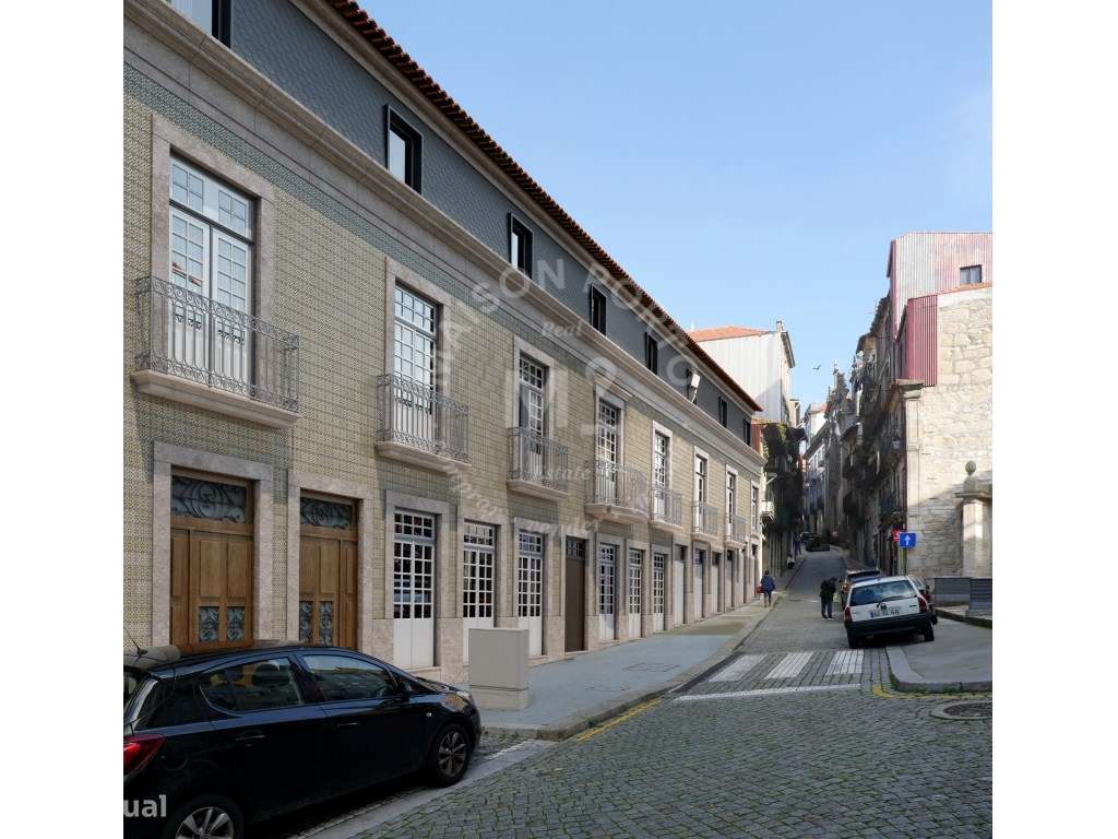 Apartamento T2 em Prédio Reabilitado próximo à Estação de São Bento... - Grande imagem: 5/16