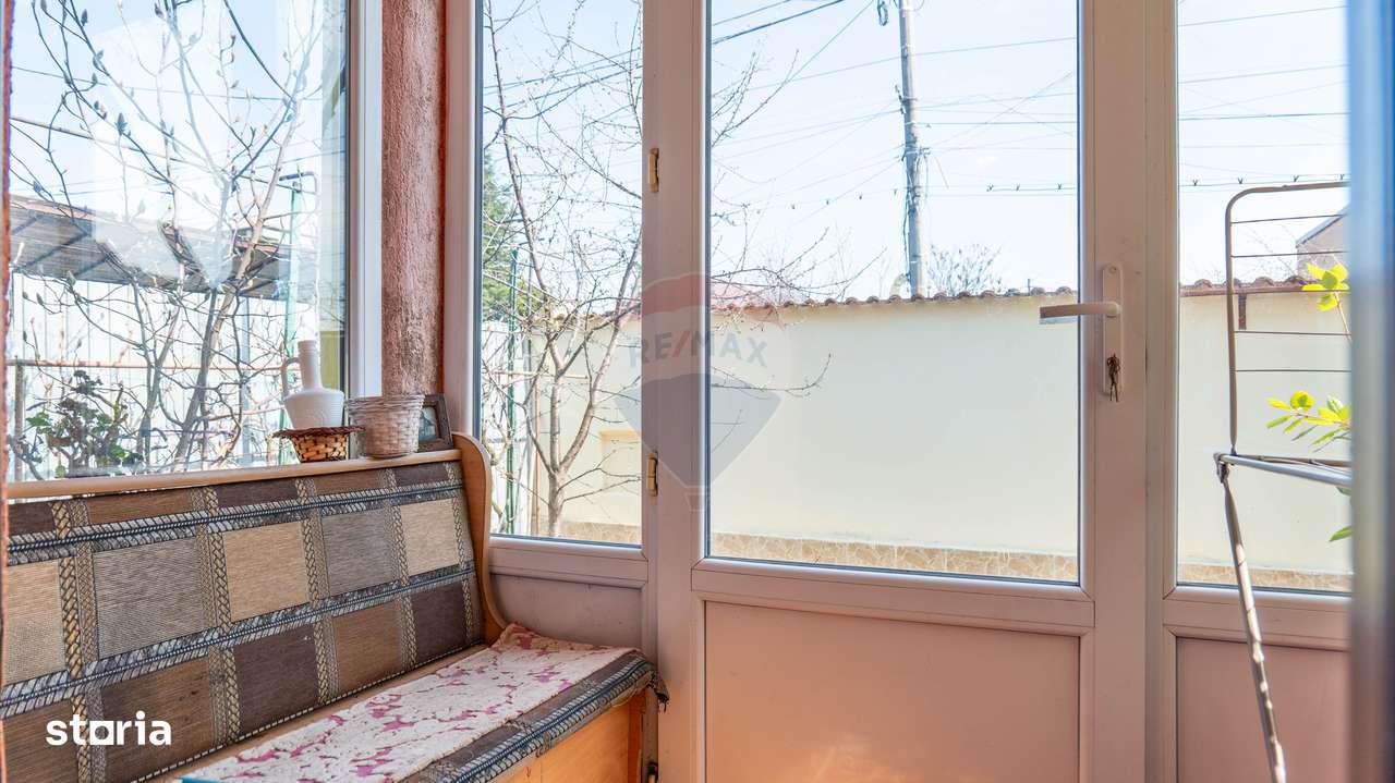 Colentina- Ion Creanga - vanzare vila 6 camere, prosumator-9