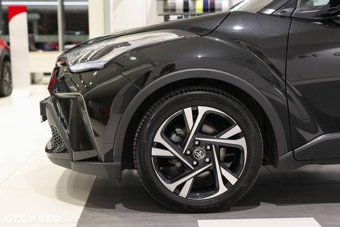 Toyota C-HR - 13