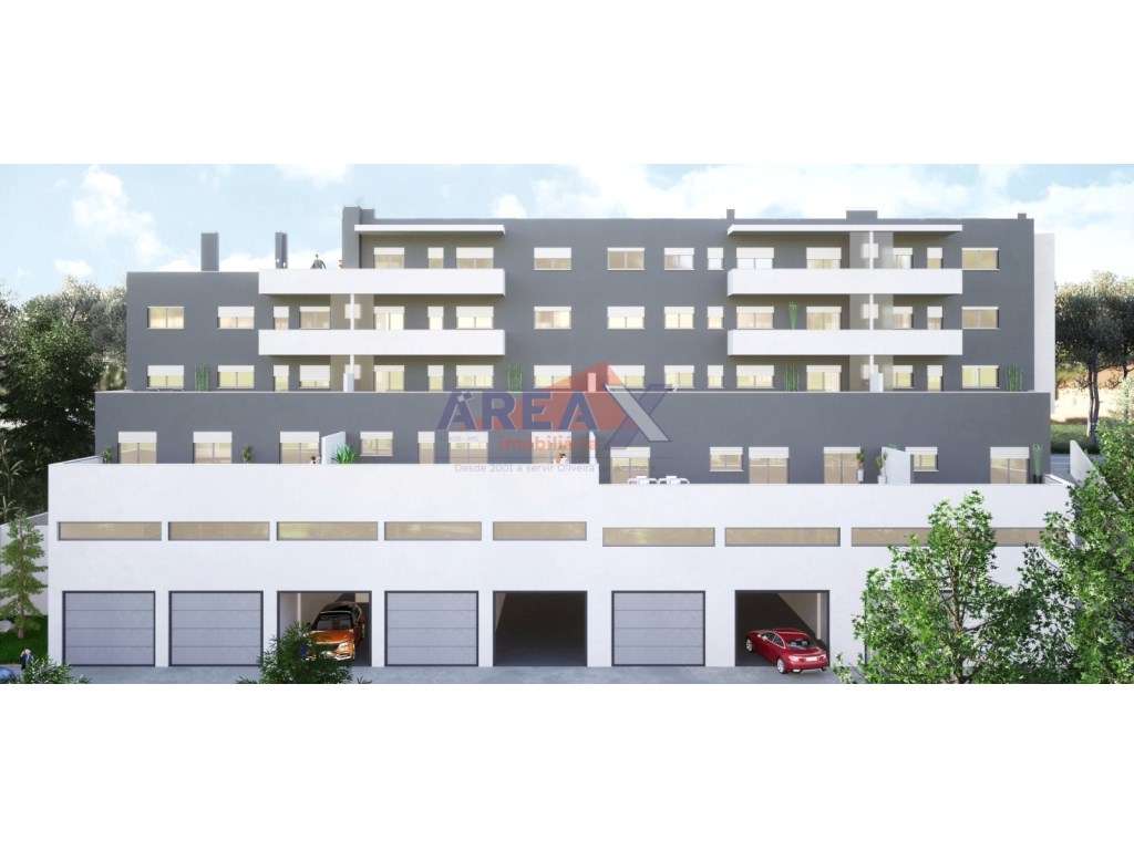 Fração D - Sub-cave - Garagem box com 93,10m2. Encontra-se ocupada ... - Grande imagem: 4/6