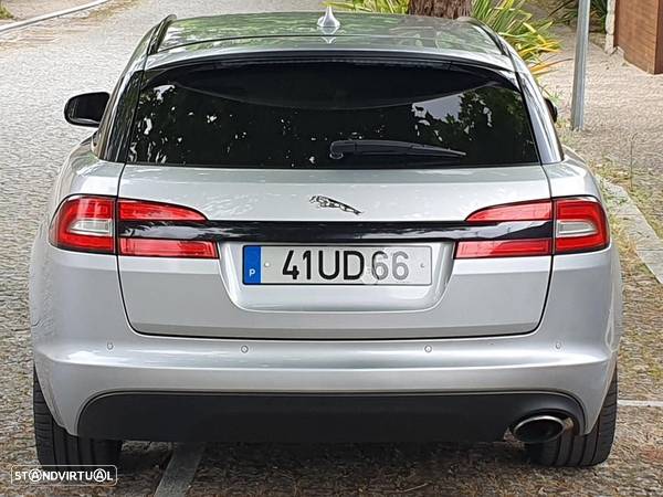 Jaguar XF Sportbrake 2.2 D R-Sport - 6