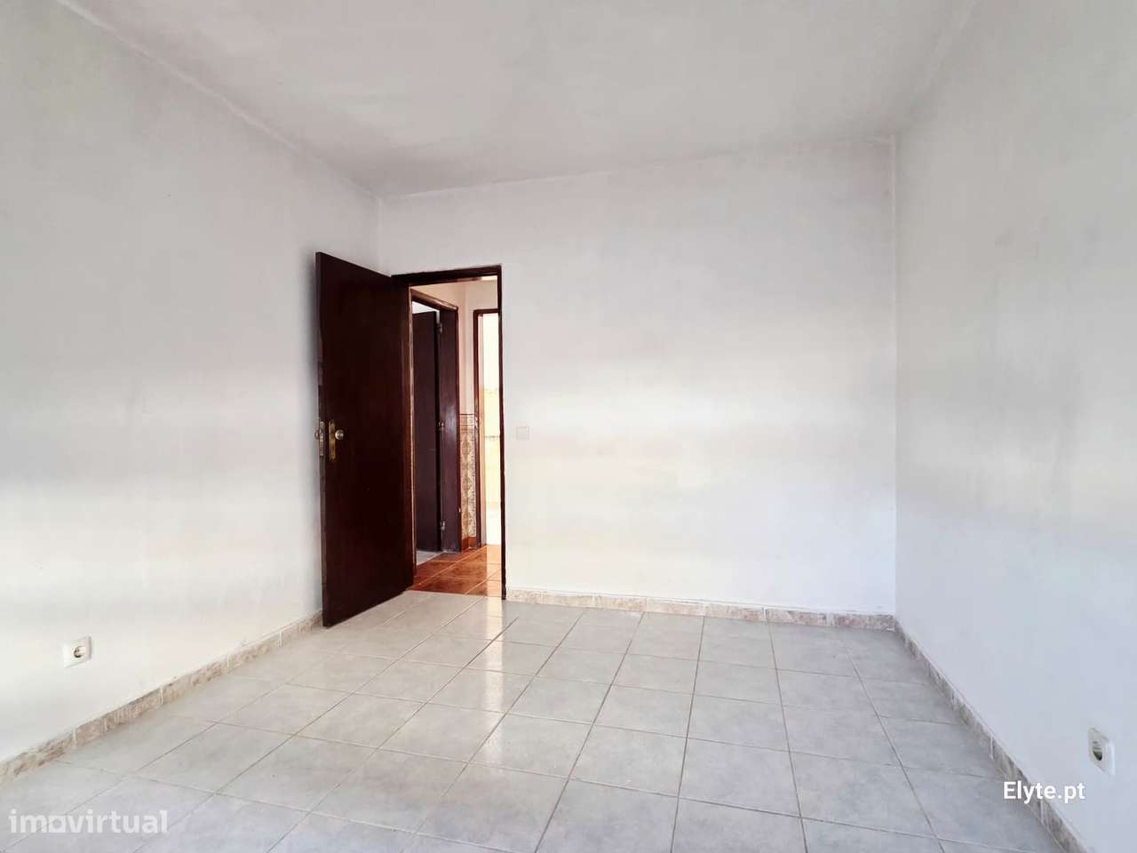 Apartamento de 3 assoalhadas em Benavente.-11