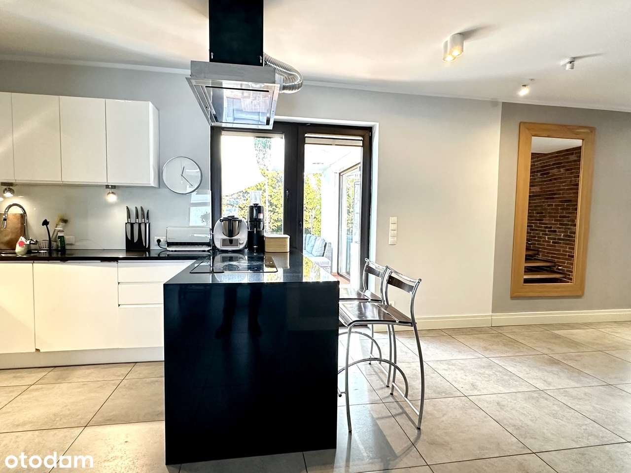 Wyjątkowy dom z ogrodem i fotowoltaiką w Rokietnicy – wysoki standard - Pełny obrazek: 5/20