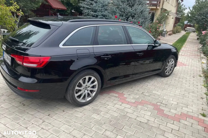 Audi A4 Avant 2.0 TDI DPF clean diesel multitronic Ambiente - 3