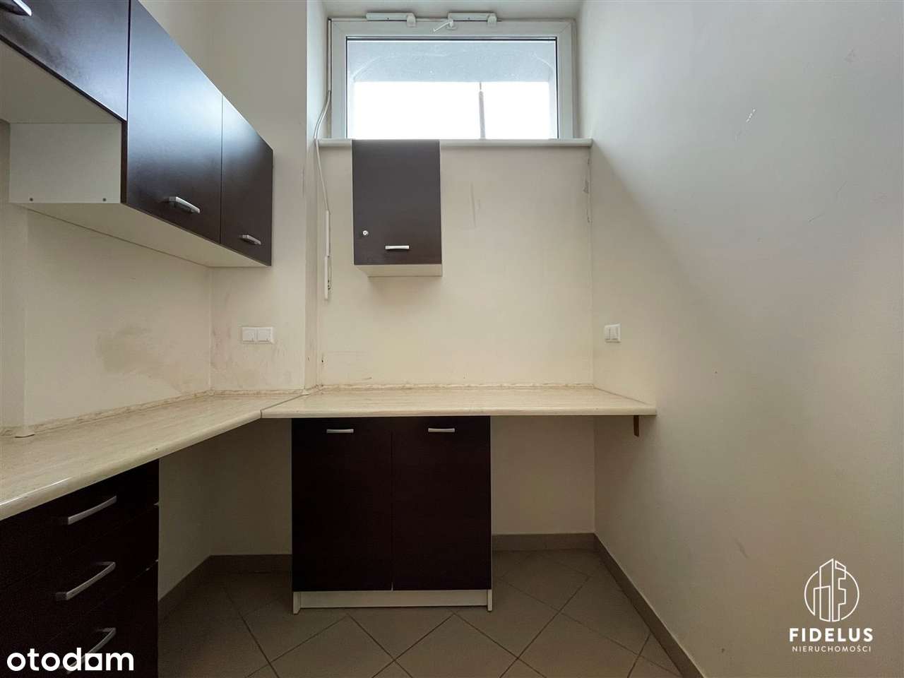 Lokal na sprzedaż/ 143m2/al. Niepodległości 87-4