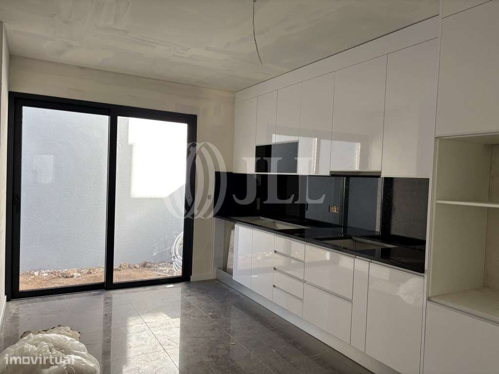 Moradia T3 com vista mar e varandas do Funchal, Madeira - Grande imagem: 4/29