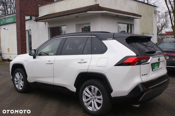 Toyota RAV4 - 9