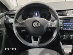 Skoda Octavia Scout 2.0 TDI 4x4 DSG - 11