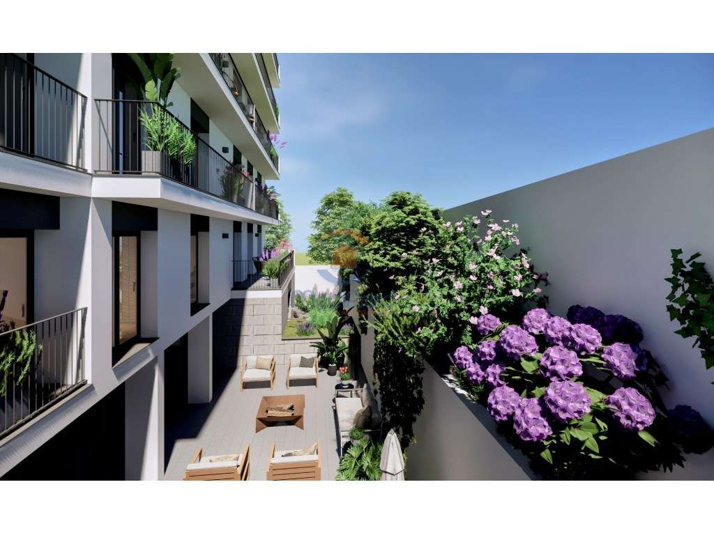 Apartamento T4 DUPLEX - Condomínio Privado, Centro de Loures-16