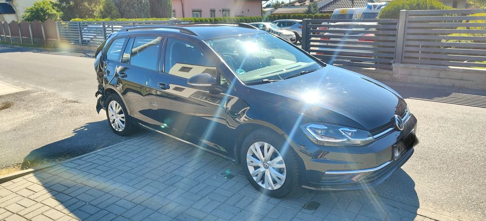 Volkswagen Golf VII (2012-2020) 1.6 TDI BMT Comfortline 2018
