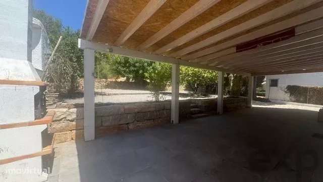 MORADIA T3 - Grande imagem: 5/18