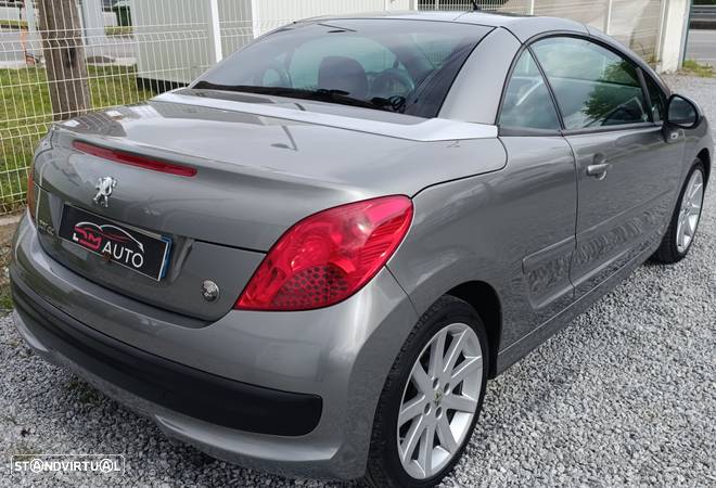 Peugeot 207 CC - 3