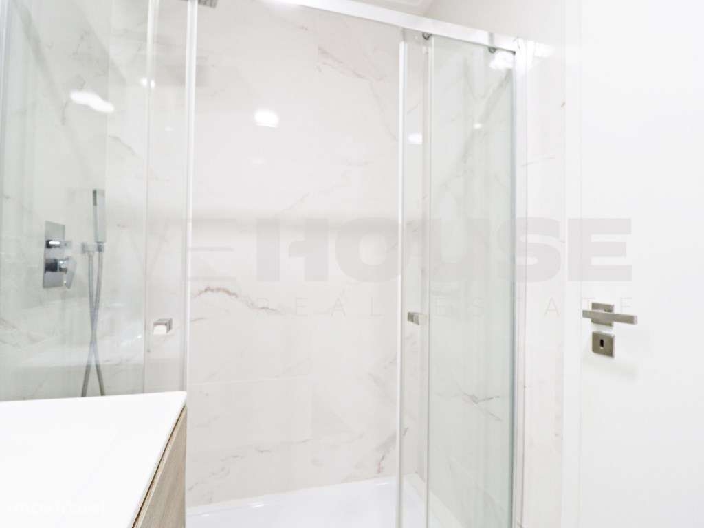 Centro do Barreiro - Magnífico apartamento T2+1 totalmente remodela...-22