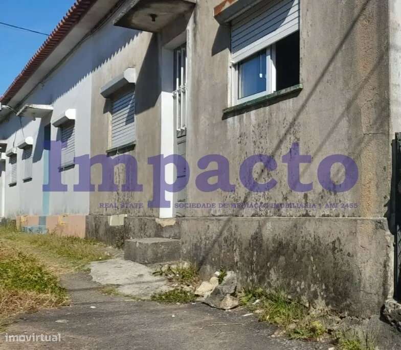 2 Moradias T2 para remodelar em São João da Madeira - Grande imagem: 4/5