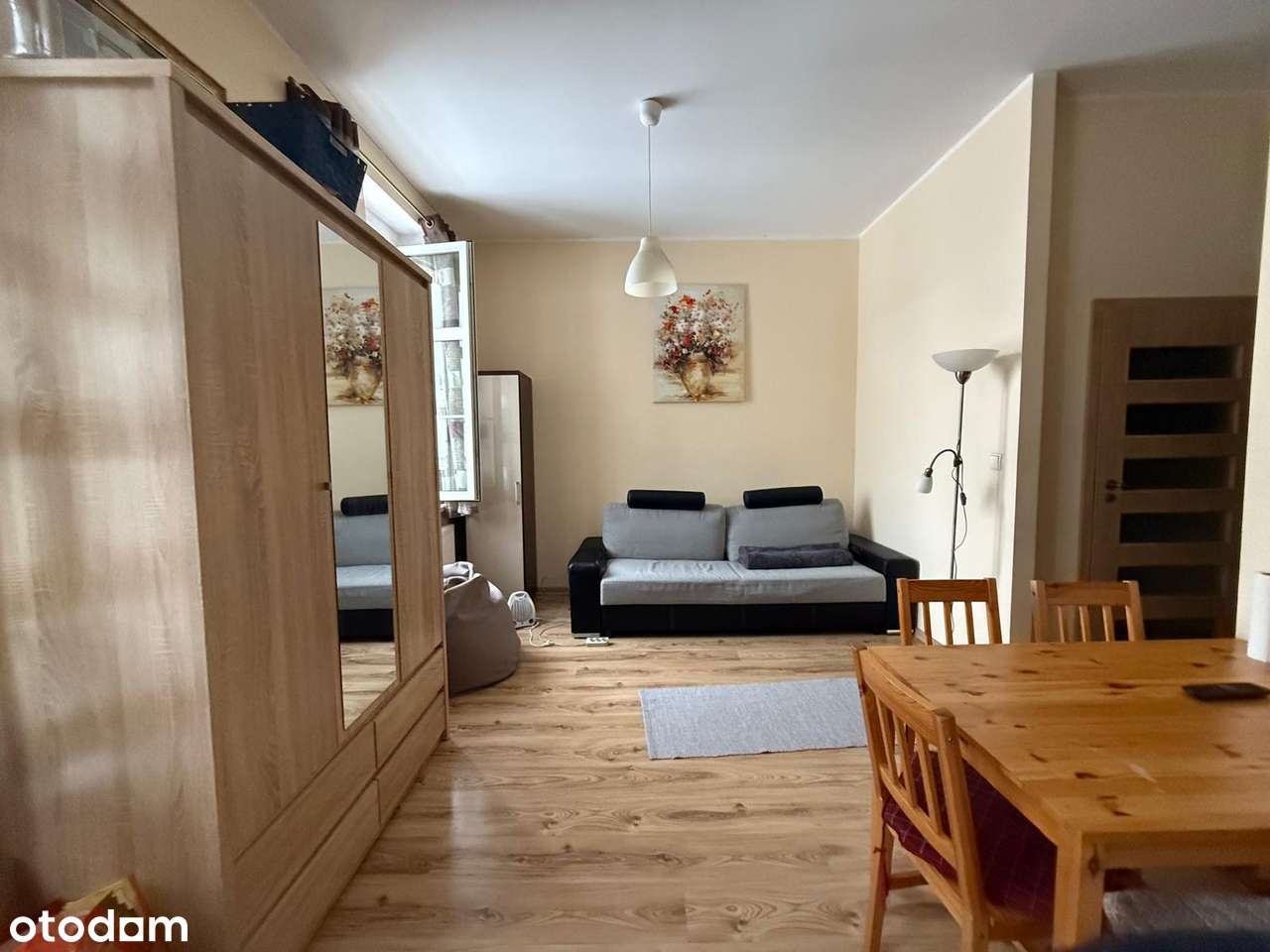 Ładna kawalerka blisko Karkonoskiej Akademii Nauk Stosowanych - Pełny obrazek: 4/14