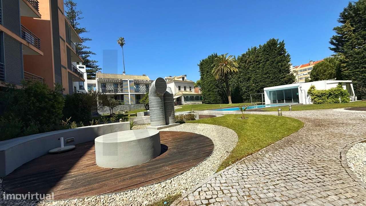 Apartamento T1 localizado no condomínio fechado, parqueamento, piscina-18