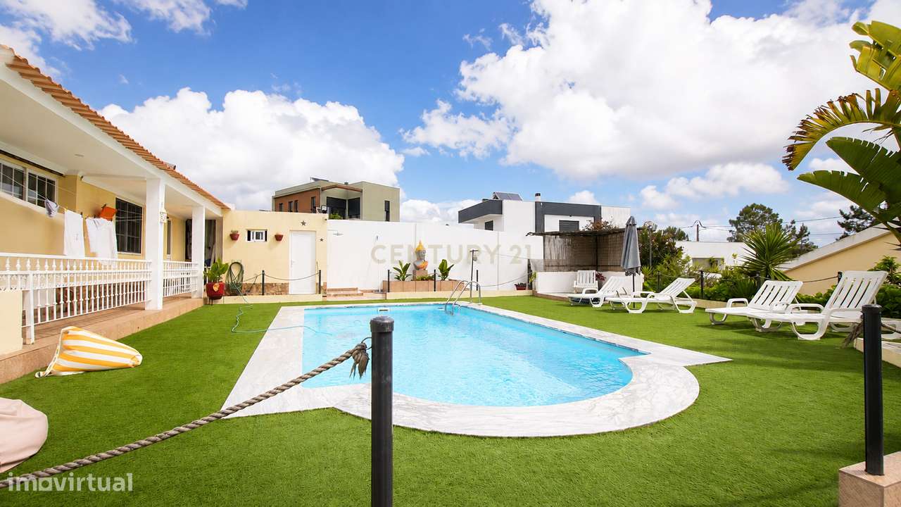 Moradia T3 em lote de 936m2 em Vila Alegre, Fernão Ferro-7