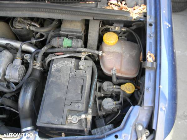 Dezmembrari  Opel ZAFIRA A (F75)  1999  > 2006 2.0 DTI 16V Motorina - 7