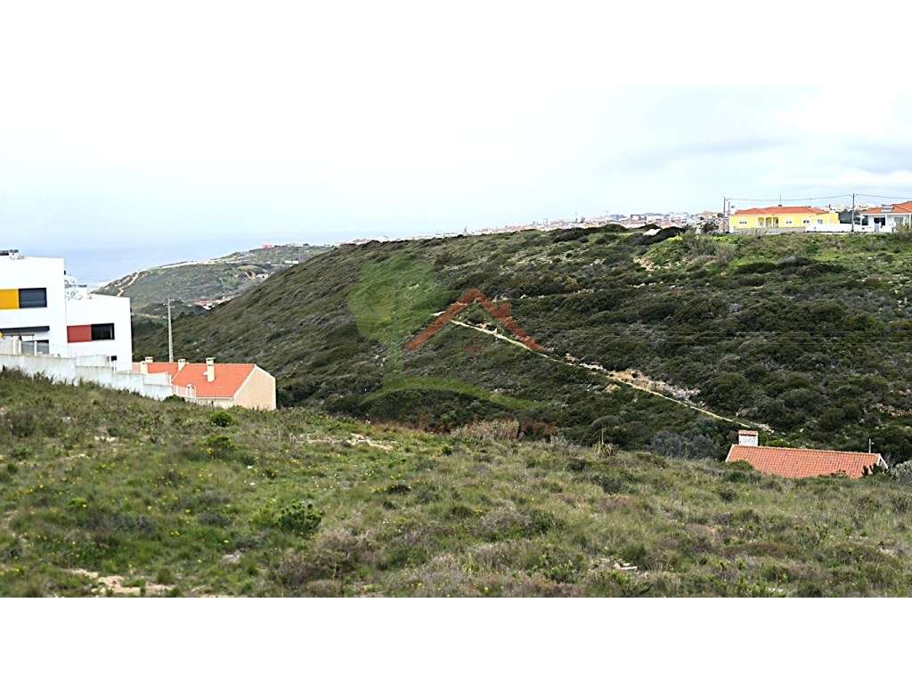 Quintinha para reconstruir com vista mar-8