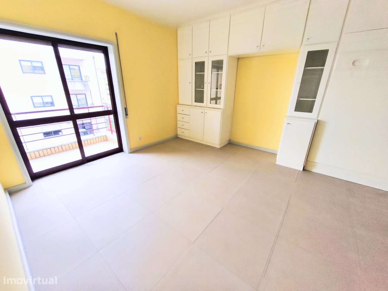 T2 com garagem para garantia do estado - Grande imagem: 5/25