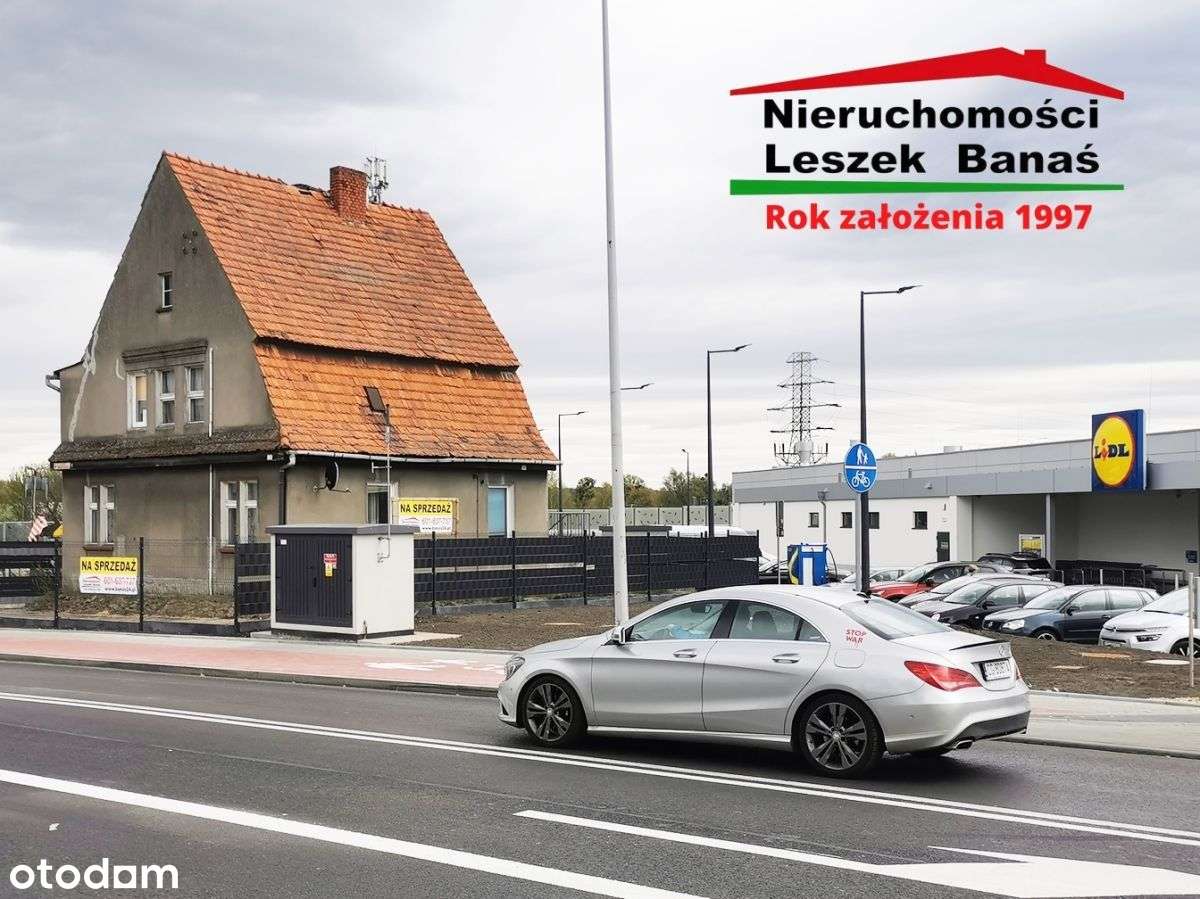 Dom koło nowopowstałego Lidla