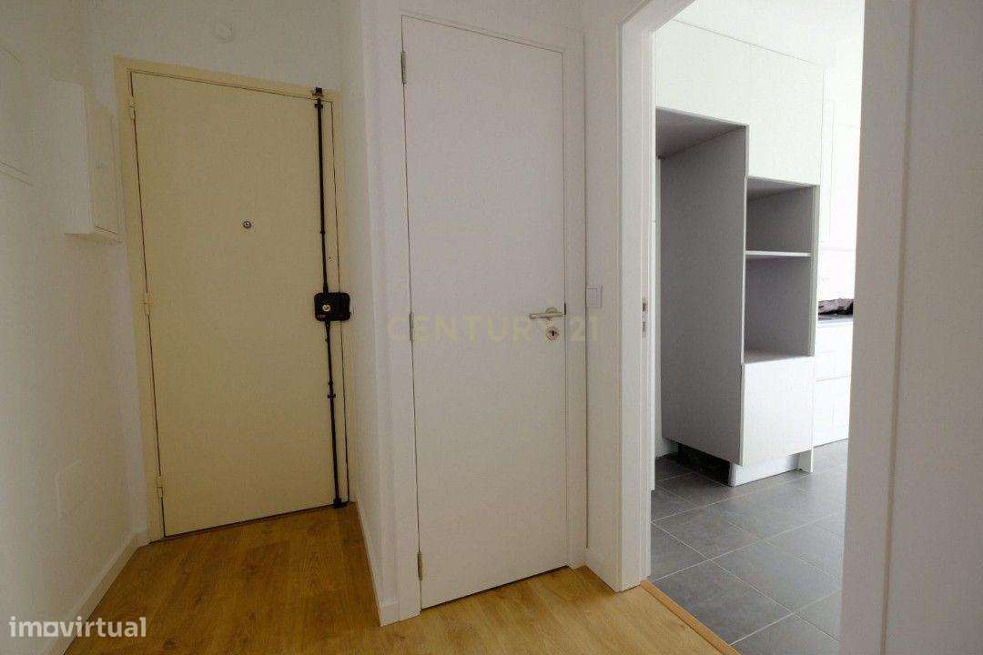 Apartamento T2 em Benfica - Grande imagem: 4/21