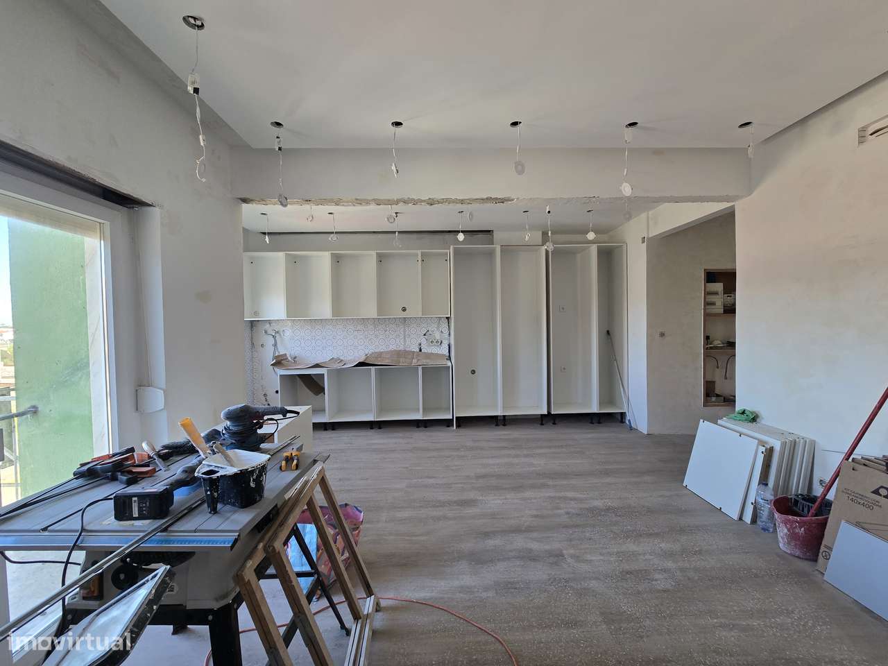 T2 totalmente remodelado | Suíte com walk-in closet | 3 varandas - Grande imagem: 2/38