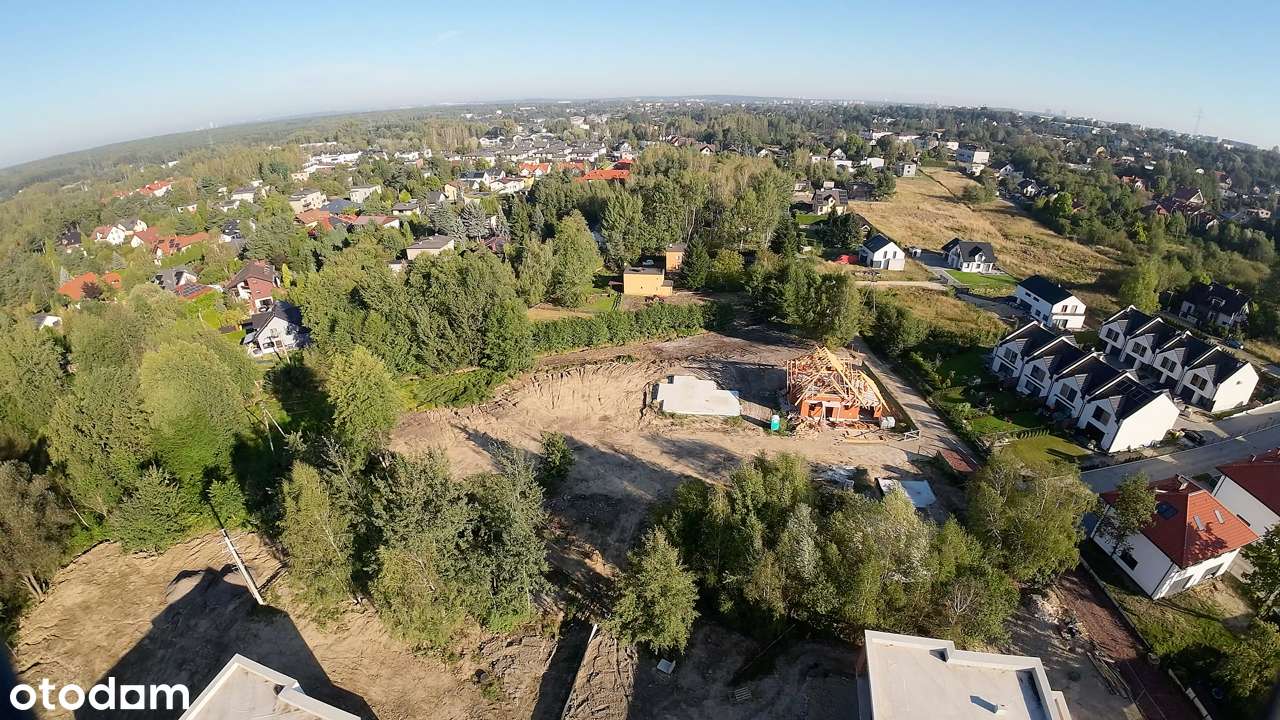 Działka budowlana w Podlesiu z dostępem do mediów-1