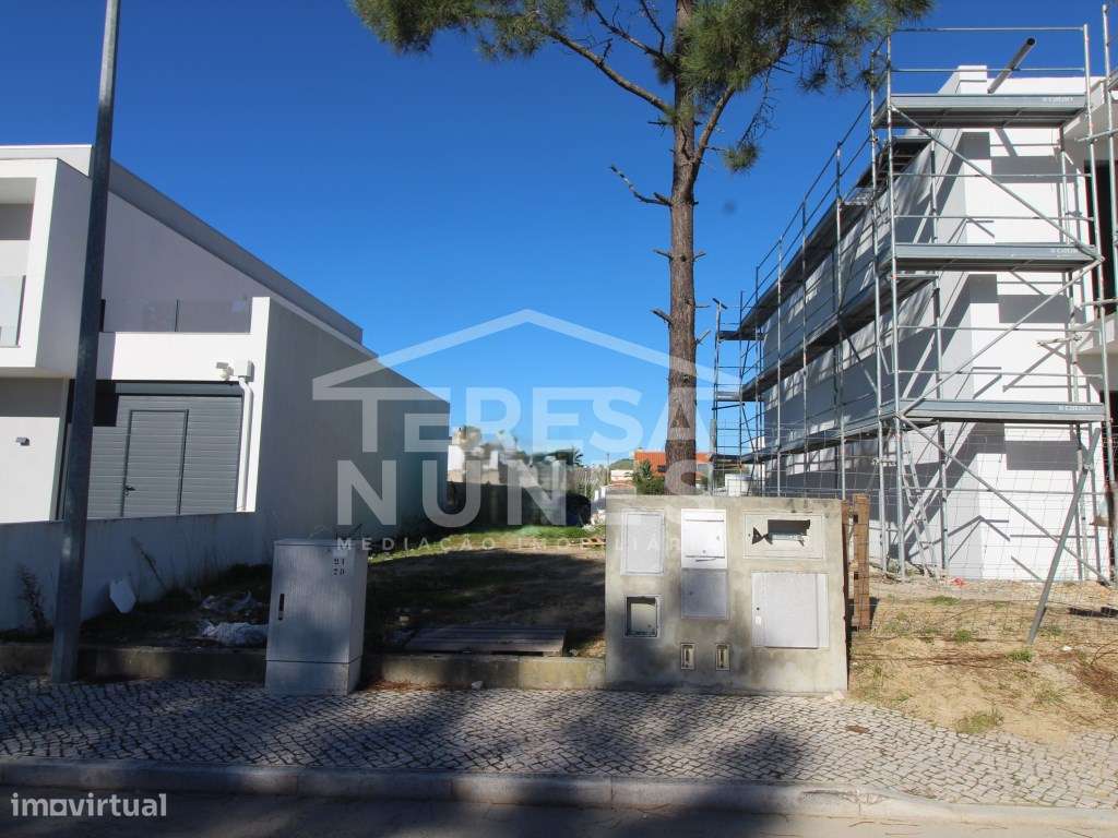 TERRENO URBANO - LAGOA DE ALBUFEIRA - Grande imagem: 4/5